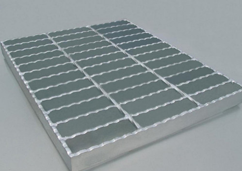 怎么预防热镀锌钢格板产生白锈